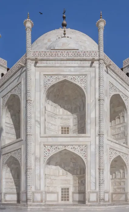 Framed Print : The Taj Mahal in Agra, India Framed Print : The Taj Mahal in Agra, India