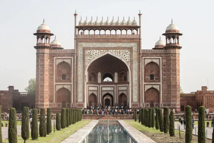 Framed Print : Taj Mahal, Agra, India Framed Print : Taj Mahal, Agra, India