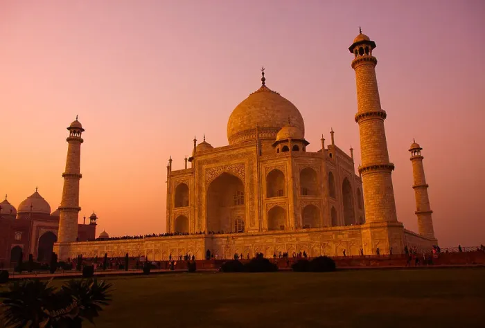 Framed Print : Taj Mahal - India
