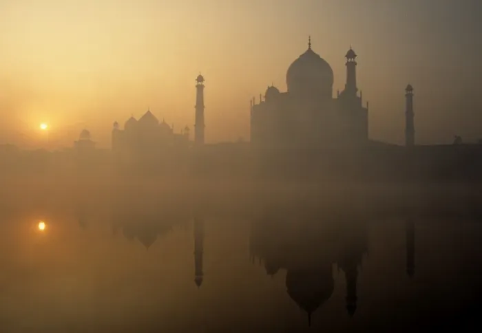 Framed Print : Taj Mahal, India Framed Print : Taj Mahal, India