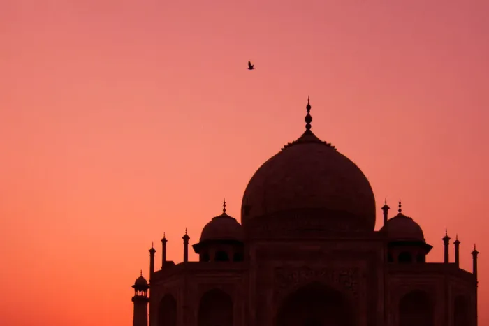 Framed Print : Taj Mahal at sunrise Framed Print : Taj Mahal at sunrise