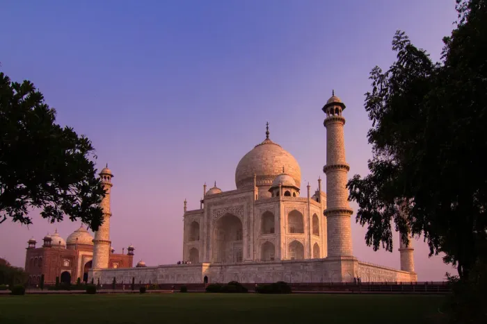 Framed Print : Taj Mahal at sunrise Framed Print : Taj Mahal at sunrise