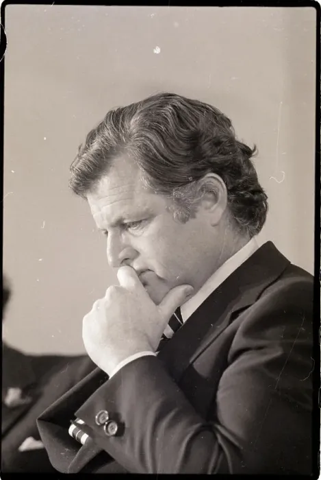 Framed Print : Ted Kennedy Unveiling Brother's Portrait Framed Print : Ted Kennedy Unveiling Brother's Portrait