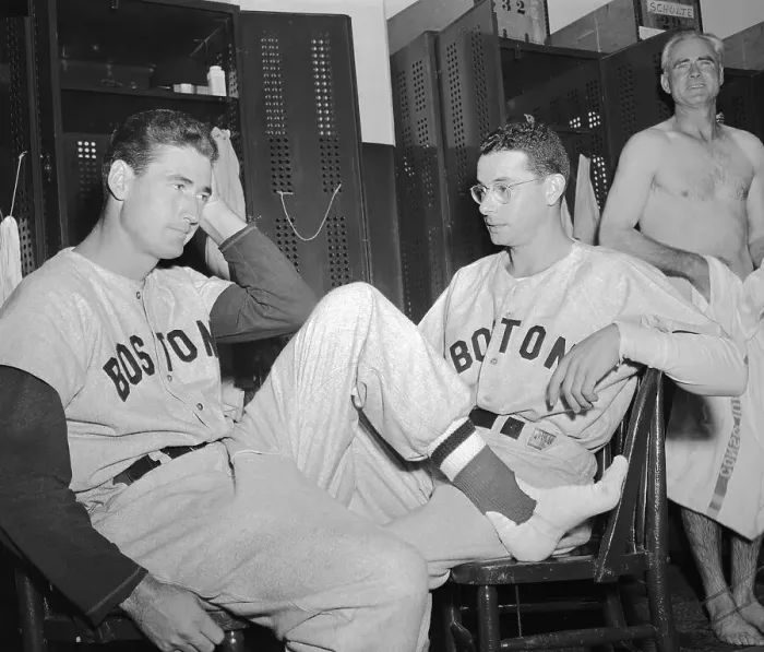 Framed Print : Ted Williams and Dom DiMaggio Sitting in Locker Room Framed Print : Ted Williams and Dom DiMaggio Sitting in Locker Room