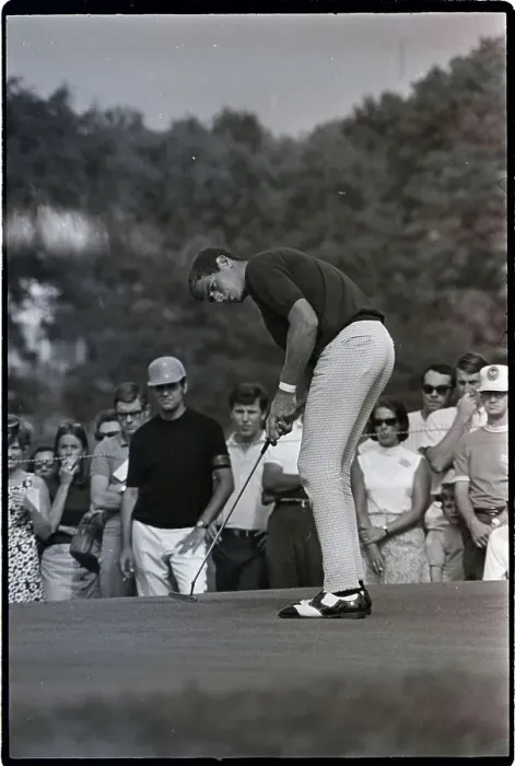 Framed Print : Teen Bruce Fleisher Shown Putting Framed Print : Teen Bruce Fleisher Shown Putting