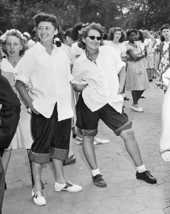 Framed Print : Teenage Girls at Central Park Dance