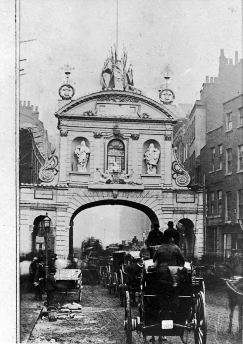Framed Print : Temple Bar Framed Print : Temple Bar