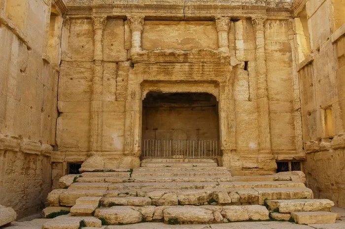 Framed Print : Temple of Bel Interior