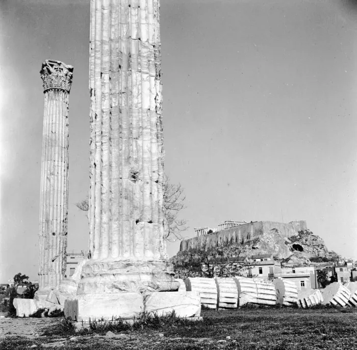 Framed Print : Temple Ruins Framed Print : Temple Ruins