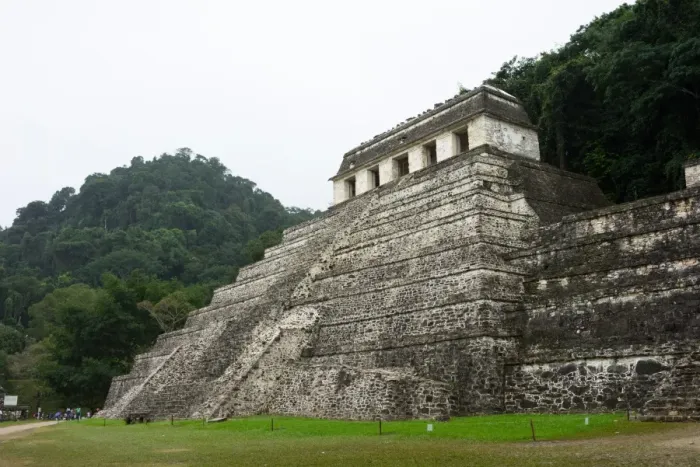 Framed Print : Templo de las Inscripciones, Palenque Framed Print : Templo de las Inscripciones, Palenque