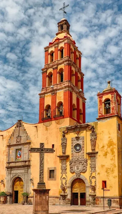 Framed Print : Templo de Santo Domingo (Santo Domingo church) - Queretaro, Mexico Framed Print : Templo de Santo Domingo (Santo Domingo church) - Queretaro, Mexico