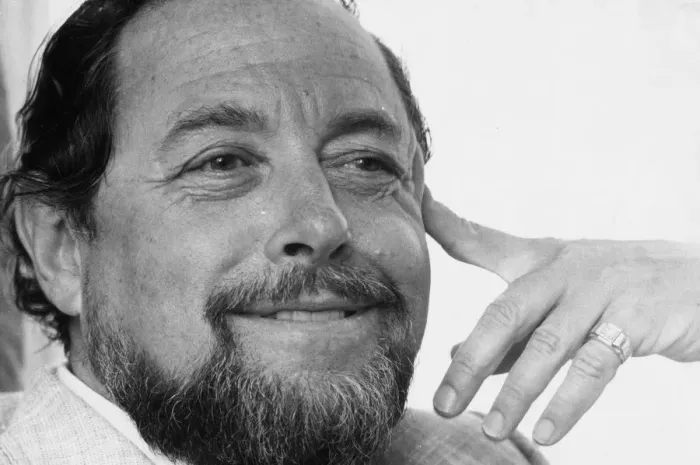 Framed Print : Tennessee Williams Framed Print : Tennessee Williams