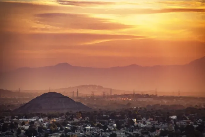 Framed Print : Teotihuacan Mexico (pyramids in the background)
