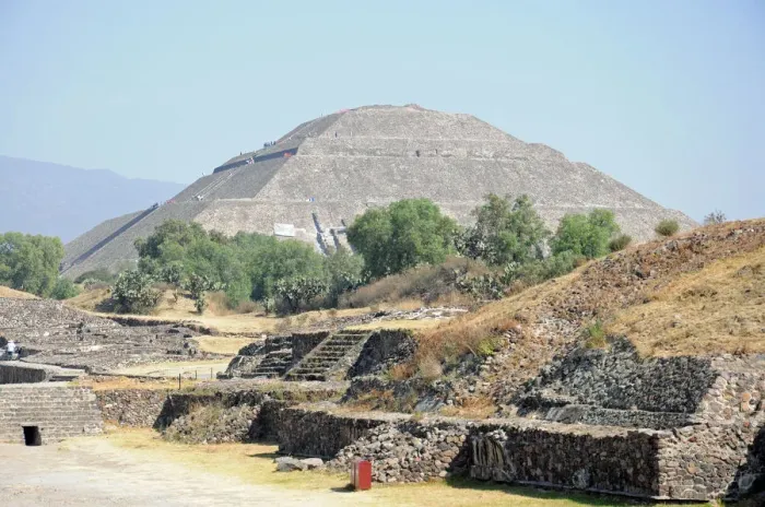 Framed Print : Teotihuacan Pyramid of the Sun, Mexico Framed Print : Teotihuacan Pyramid of the Sun, Mexico