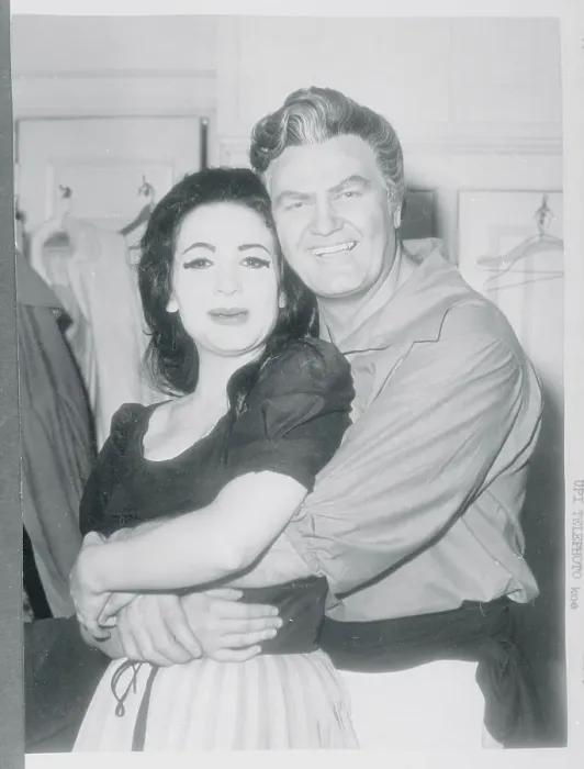 Framed Print : Teresa Stratas Embracing Jon Vickers Framed Print : Teresa Stratas Embracing Jon Vickers