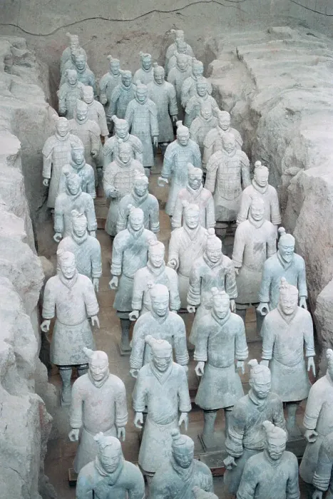 Framed Print : Terra Cotta Soldiers in Qin Shi Huangdi Tomb Framed Print : Terra Cotta Soldiers in Qin Shi Huangdi Tomb