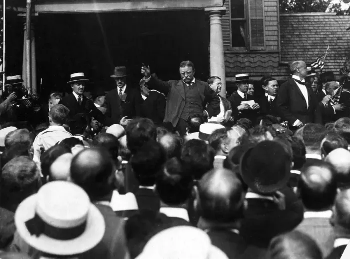 Framed Print : Theodore Roosevelt Addresses Crowd at Sagamore Hill Framed Print : Theodore Roosevelt Addresses Crowd at Sagamore Hill