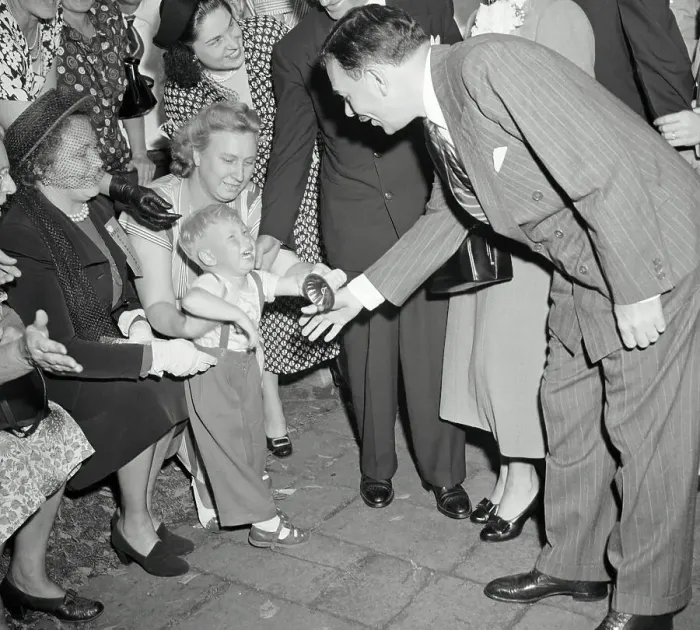 Framed Print : Thomas E Dewey Trying to Appease Crying Child Framed Print : Thomas E Dewey Trying to Appease Crying Child