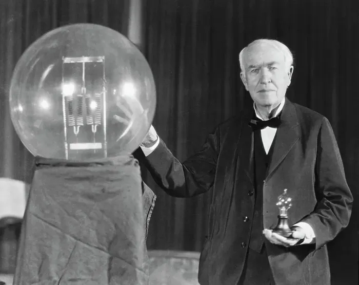 Framed Print : Thomas Edison Exhibits First Successful Incandescent Lamp Framed Print : Thomas Edison Exhibits First Successful Incandescent Lamp