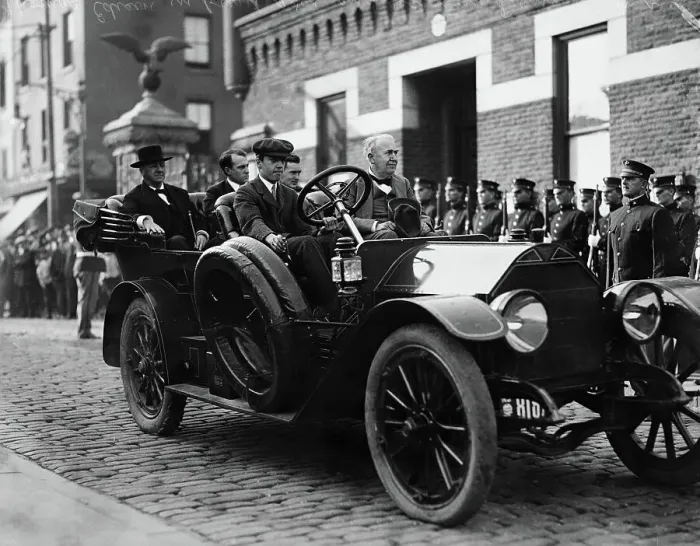 Framed Print : Thomas Edison and Secretary Josephus Daniels Touring Navy Yard Framed Print : Thomas Edison and Secretary Josephus Daniels Touring Navy Yard