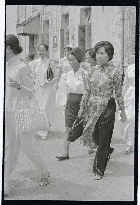 Framed Print : The Tiger Lady Walking Through Street Framed Print : The Tiger Lady Walking Through Street