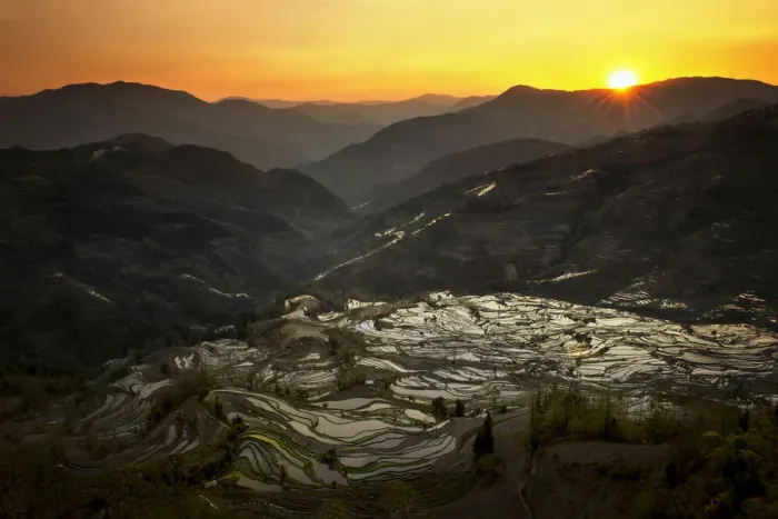 Framed Print : Tiger Mouth rice terrace, Yuanyang Framed Print : Tiger Mouth rice terrace, Yuanyang