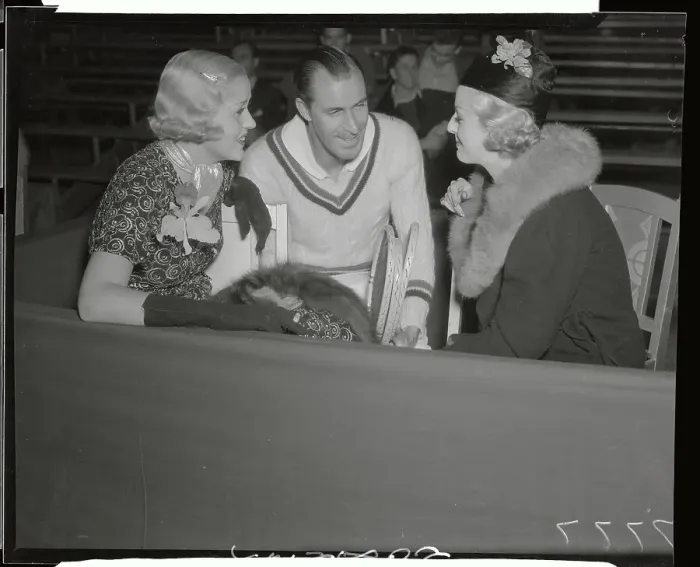 Framed Print : Bill Tilden with Actresses Framed Print : Bill Tilden with Actresses