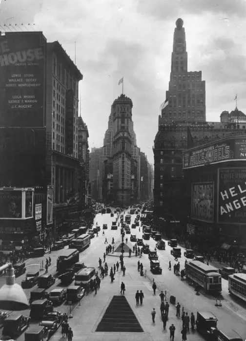 Framed Print : Times Square Framed Print : Times Square