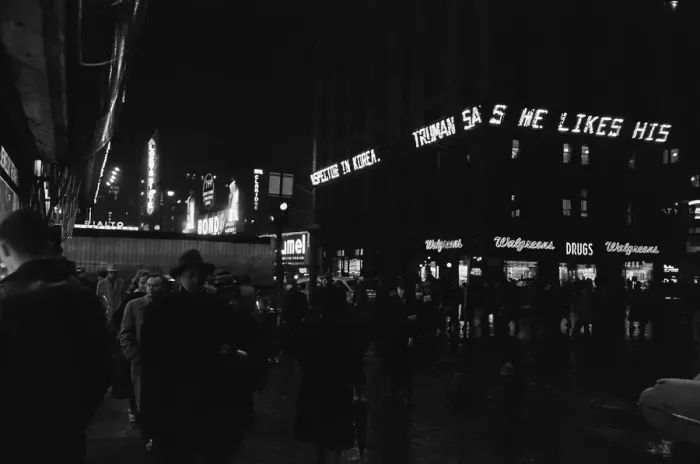 Framed Print : Times Square