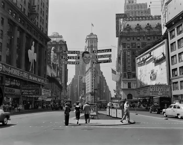 Framed Print : Times Square Framed Print : Times Square