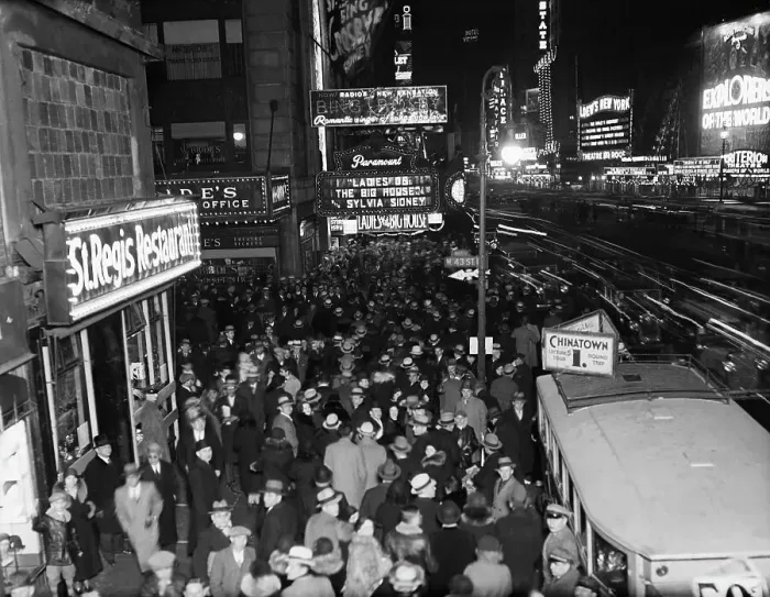 Framed Print : Times Square Crowd Framed Print : Times Square Crowd
