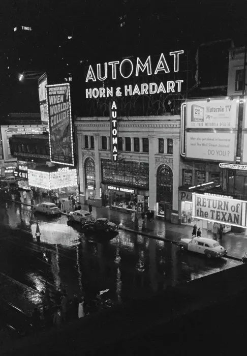 Framed Print : Times Square At Night Framed Print : Times Square At Night