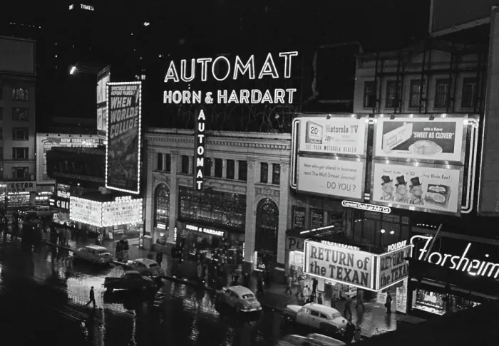 Framed Print : Times Square At Night Framed Print : Times Square At Night