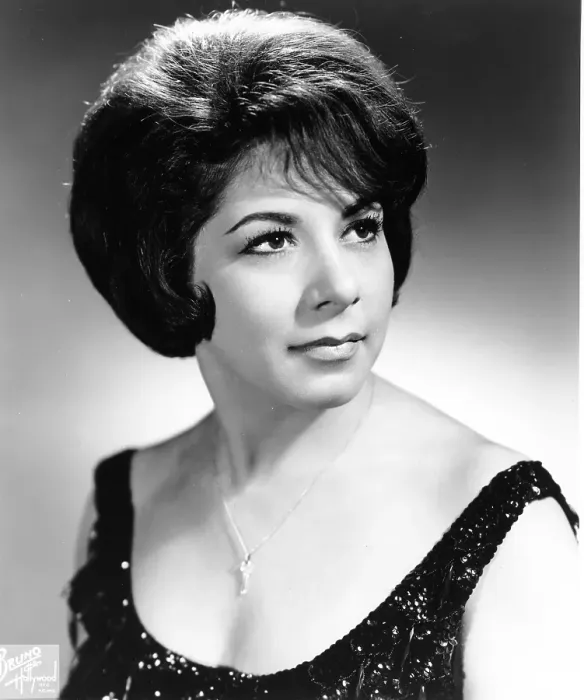 Framed Print : Timi Yuro Portrait