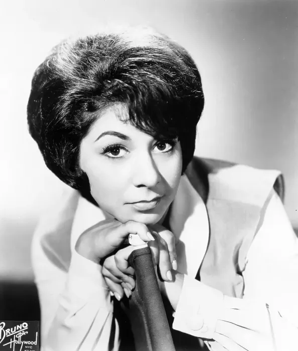 Framed Print : Timi Yuro Portrait