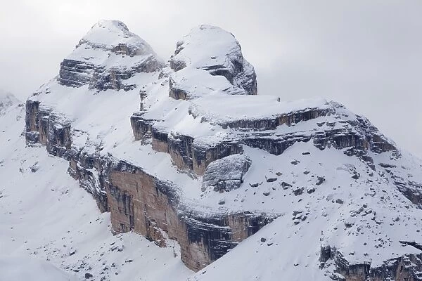 Tofana di Mezzo in winter, Dolomites, South Tyrol, Italy, Europe