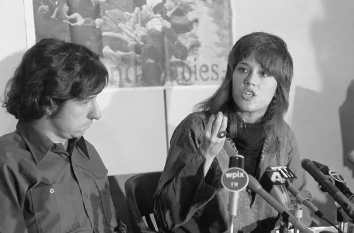 Framed Print : Tom Hayden and Jane Fonda