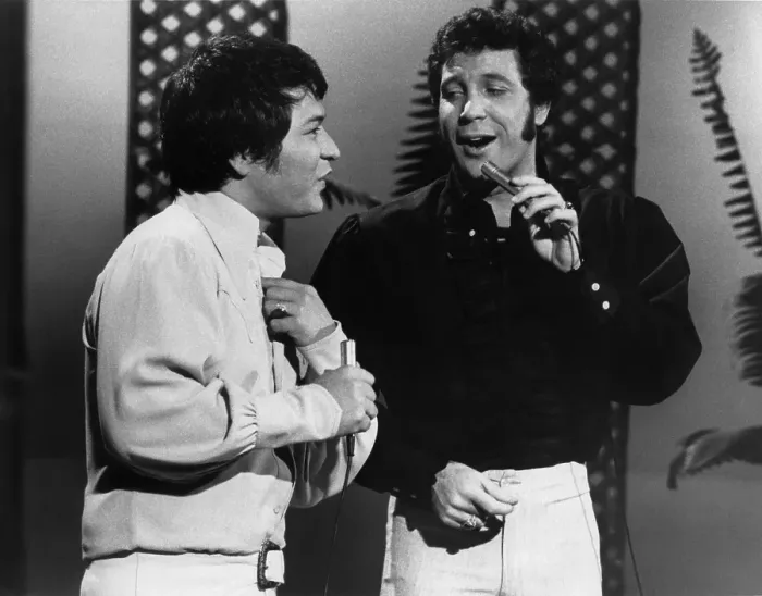 Framed Print : Tom Jones. LOS ANGELES - JANUARY 22: Welsh singer Tom Jones Framed Print : Tom Jones. LOS ANGELES - JANUARY 22: Welsh singer Tom Jones