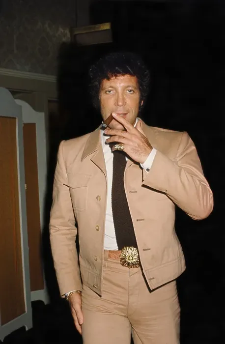 Framed Print : Tom Jones. LOS ANGELES - FEBRUARY 6: Welsh singer Tom Jones smokes a cigar Framed Print : Tom Jones. LOS ANGELES - FEBRUARY 6: Welsh singer Tom Jones smokes a cigar