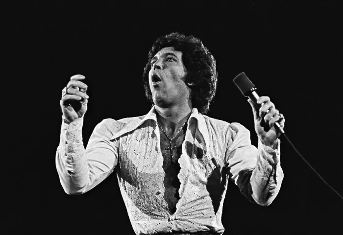 Framed Print : Tom Jones. ATLANTA - SEPTEMBER 16: Welsh singer Tom Jones performs at the Framed Print : Tom Jones. ATLANTA - SEPTEMBER 16: Welsh singer Tom Jones performs at the