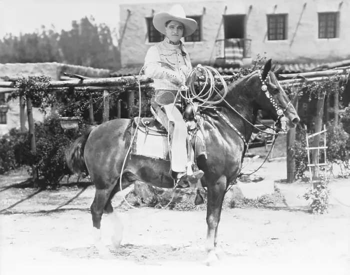 Framed Print : Tom Mix On Tony The Wonder Horse Framed Print : Tom Mix On Tony The Wonder Horse