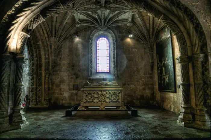 Framed Print : Tomb of Poet LuAis de Camaes in the JerAonimos Monastery, Lisbon - Portugal Framed Print : Tomb of Poet LuAis de Camaes in the JerAonimos Monastery, Lisbon - Portugal