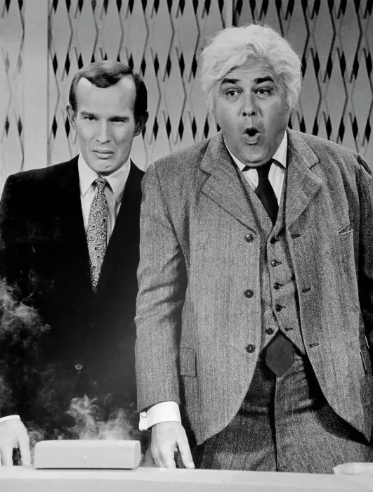 : Tome Smothers and Jonathan Winters Performing Parody : Tome Smothers and Jonathan Winters Performing Parody