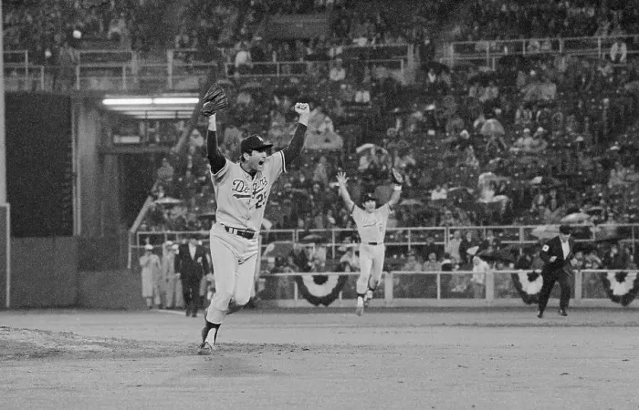 Framed Print : Tommy John and Steve Garvey Framed Print : Tommy John and Steve Garvey