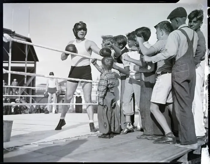 Framed Print : Tommy Loughran Gives Kids Pointers