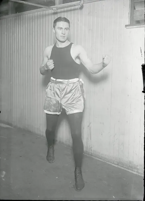 Framed Print : Tommy Loughran Posing in Boxer's Stance Framed Print : Tommy Loughran Posing in Boxer's Stance