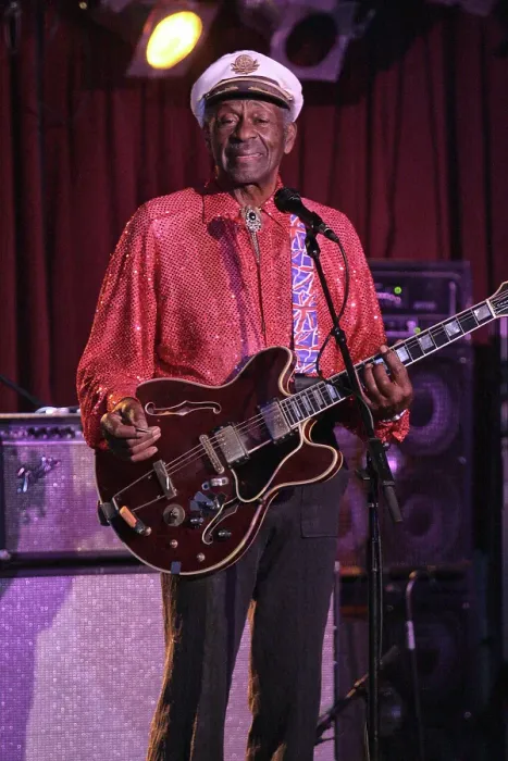 Framed Print : Bill Tompkins Chuck Berry performing at BB King's Archive Framed Print : Bill Tompkins Chuck Berry performing at BB King's Archive