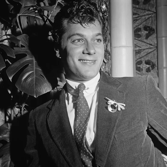 Framed Print : Tony Curtis Framed Print : Tony Curtis