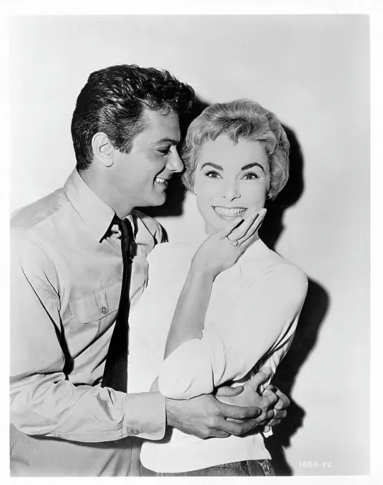 Framed Print : Tony Curtis And Janet Leigh In The Perfect Furlough Framed Print : Tony Curtis And Janet Leigh In The Perfect Furlough