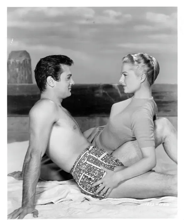 Framed Print : Tony Curtis And Martha Hyer In Mister Cory Framed Print : Tony Curtis And Martha Hyer In Mister Cory